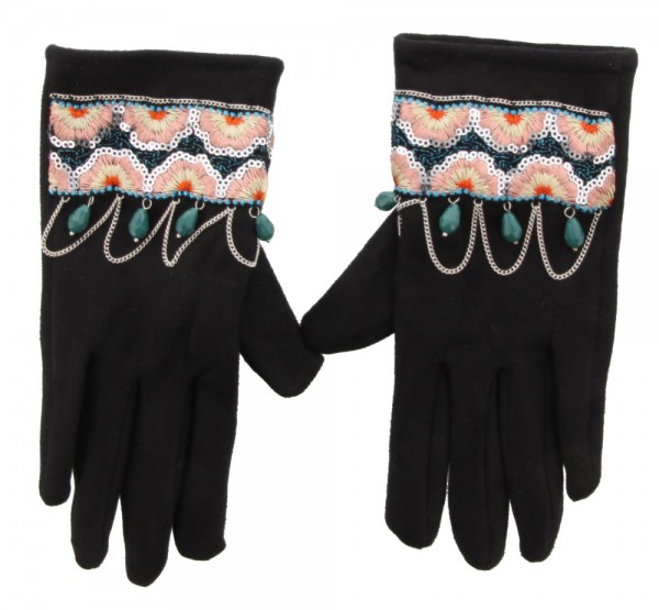 Stylish gloves p26